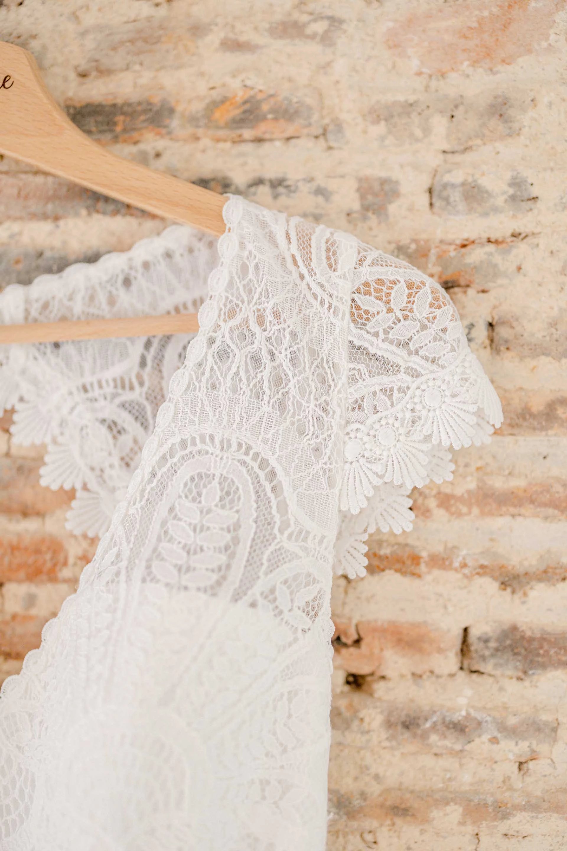 dentelle rose gris marron mariage